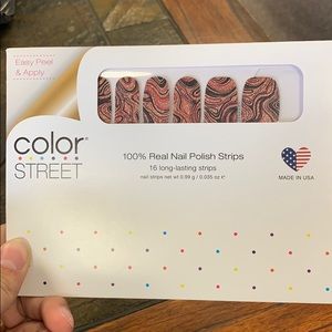 ColorStreet Best of Both Swirls nail strips